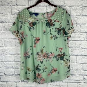 Apt 9 Floral Green Women's Top Size Large